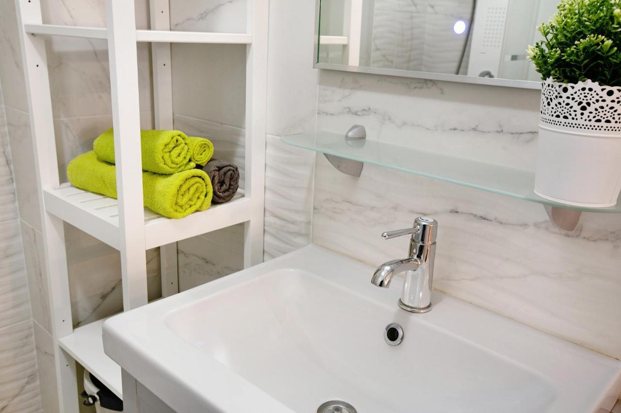 Seaview Studio Apartment Canteras Las Palmas / Gran Canaria Exterior foto